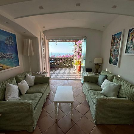 Luxury House In Villa Pompeiana Via Camerelle Con Terrazza Vista Mare Capri Exterior foto